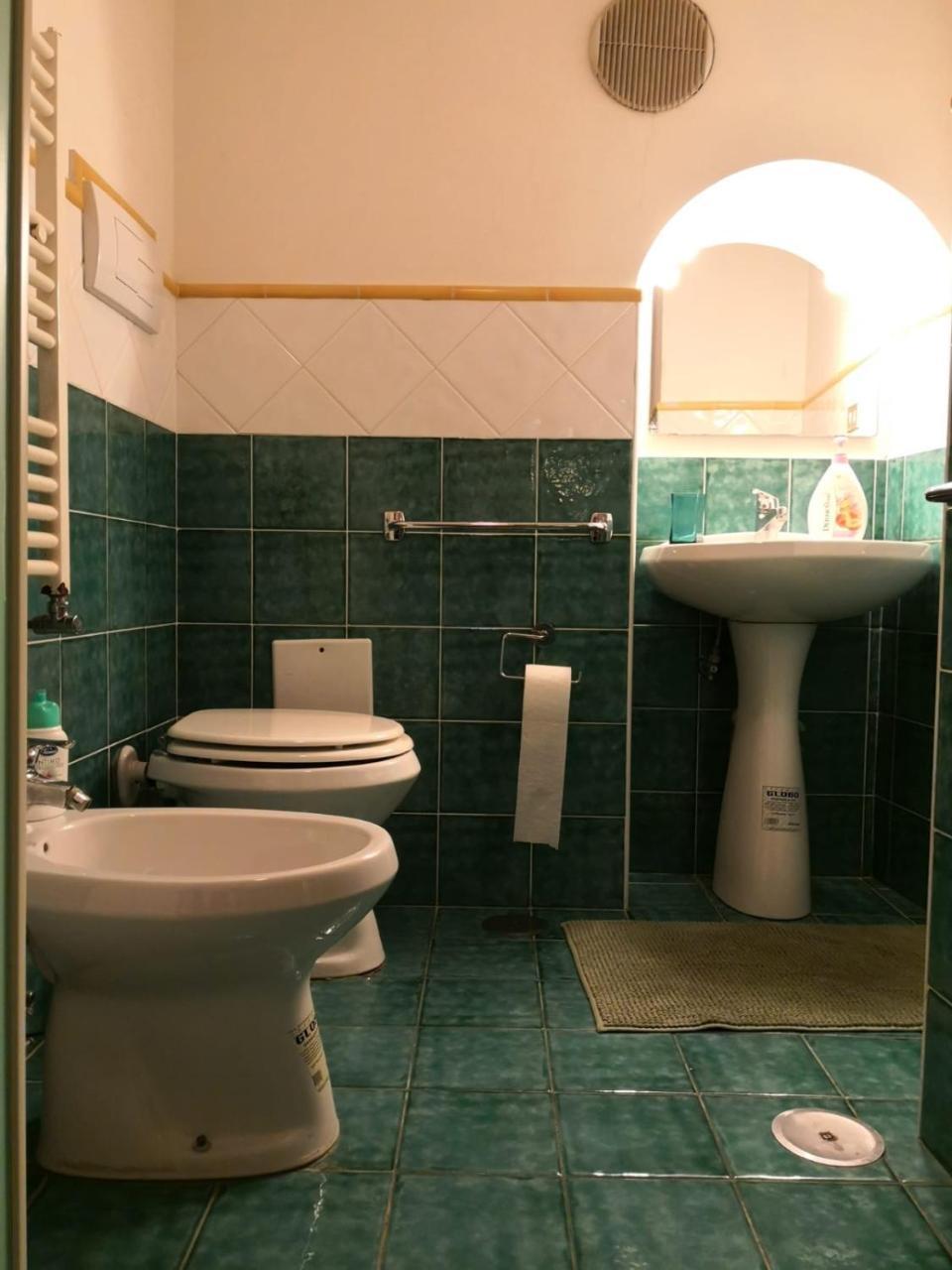 B&B Il Nespolo Salerno Eksteriør billede