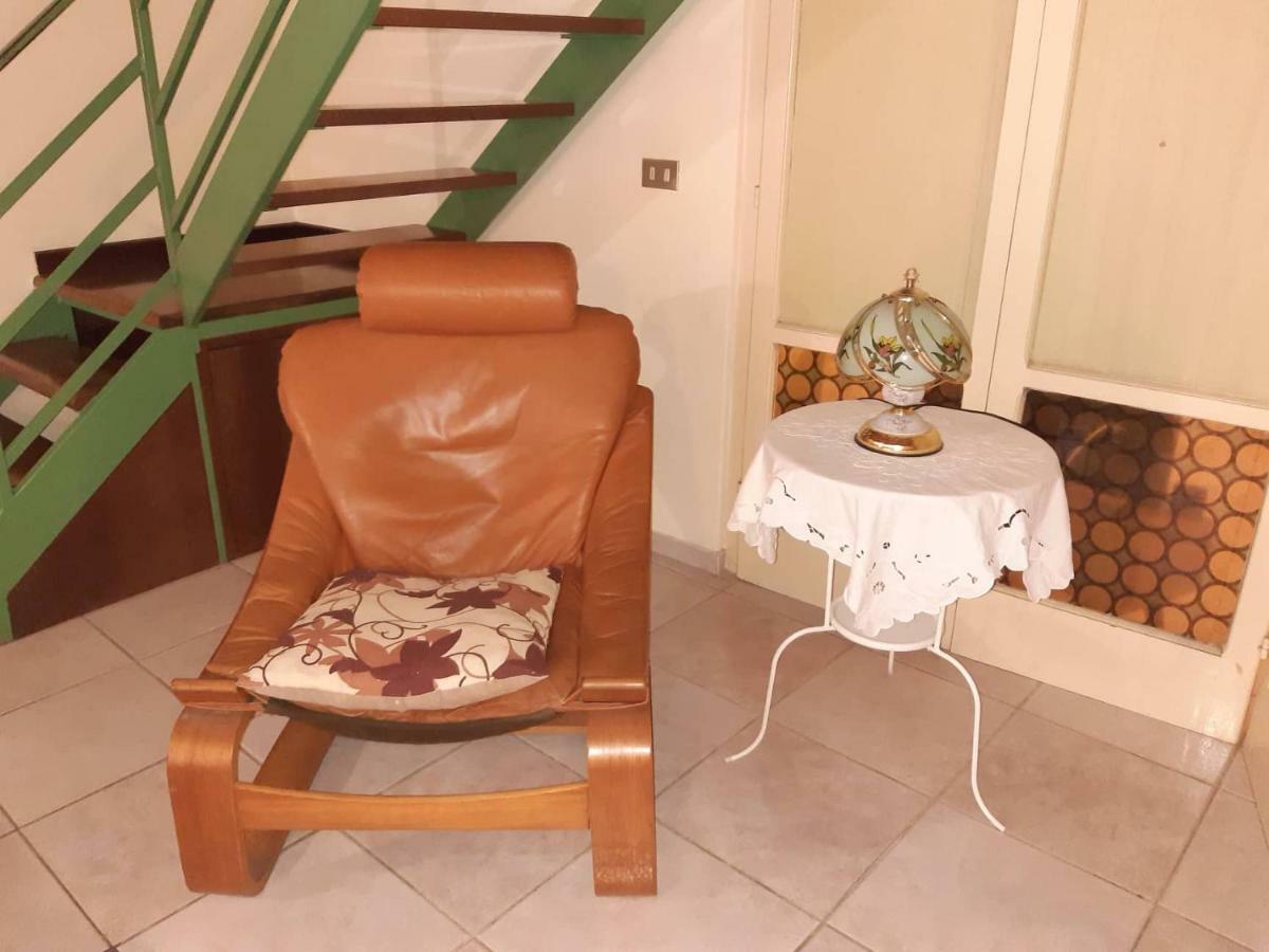 B&B Il Nespolo Salerno Eksteriør billede